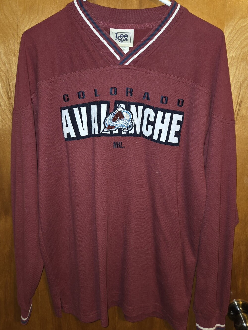 VINTAGE LEE SPORT Colorado Avalanche Hockey Embroidered Sweatshirt Size Medium